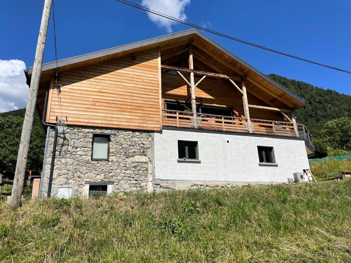Neuf Chalet 4P Le Suet Jacuzzi Privatif Entremont ภายนอก รูปภาพ
