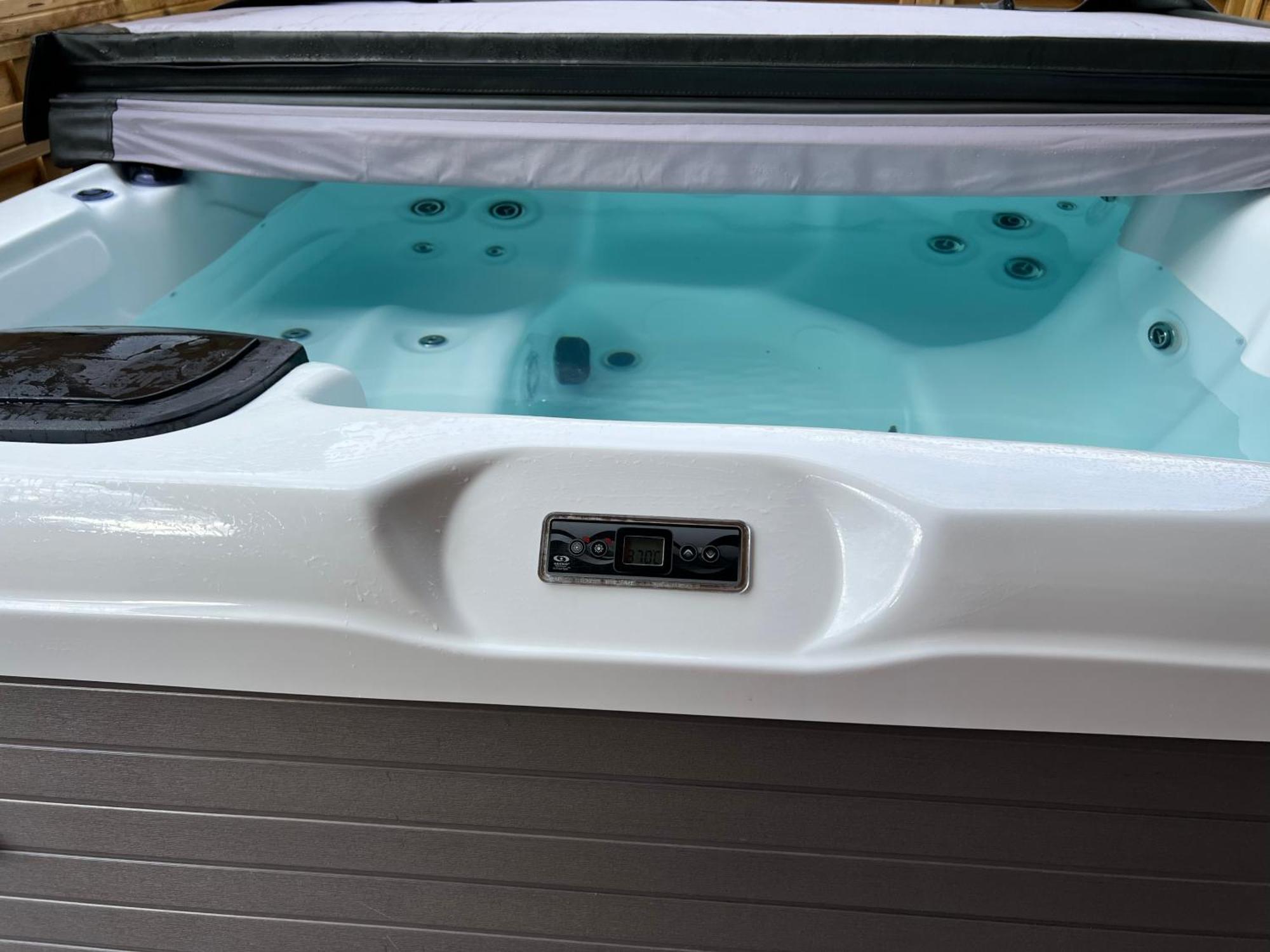 Neuf Chalet 4P Le Suet Jacuzzi Privatif Entremont ภายนอก รูปภาพ